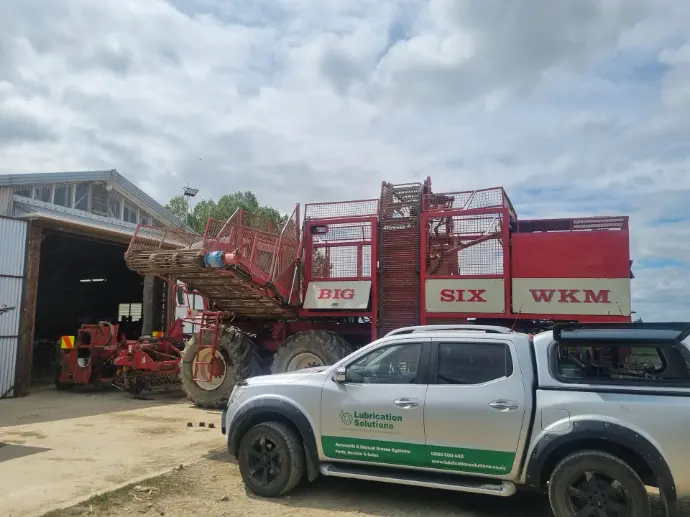 Agrifac WKM Big Six Harvester Groeneveld Twin Auto Greaser